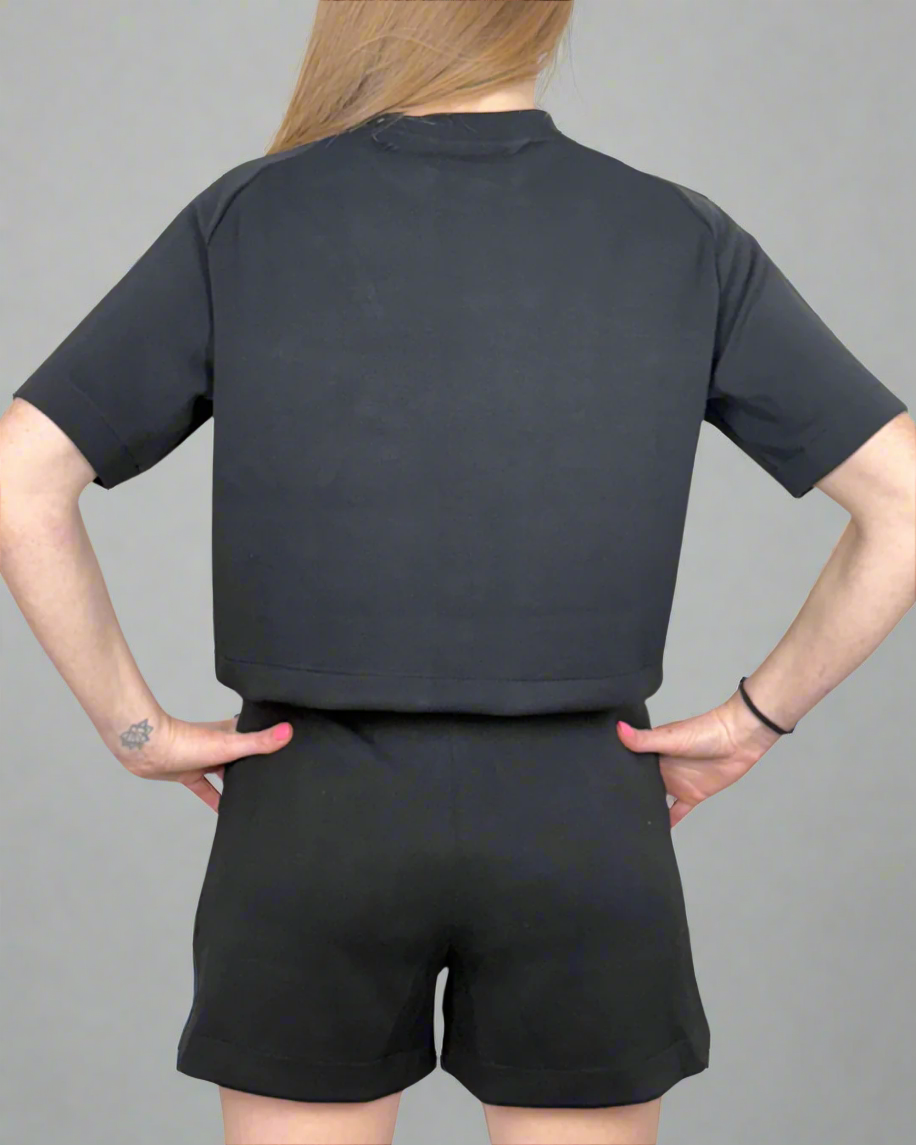 The Essential Sweatshirt - Black