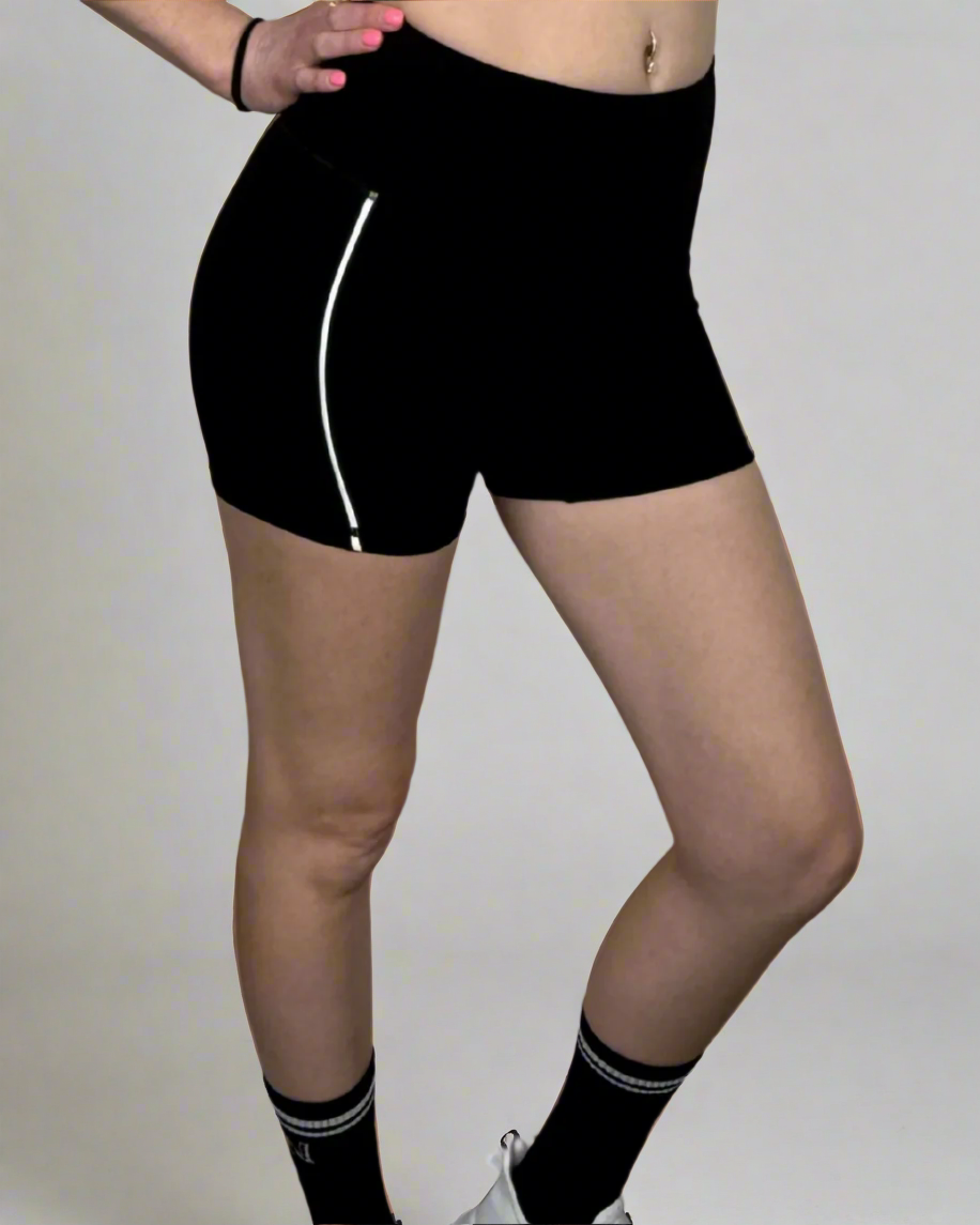 Rise Shorts - Black
